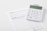 意外と高額な外壁塗装の相場。内訳や見積書の見方も解説！