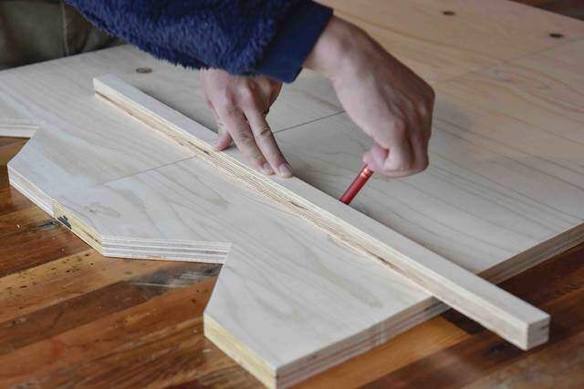 材料費8000円で実現◎1台2役の3段収納&カウンター！