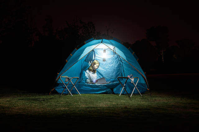 充電式マルチLEDライトバーはキャンプ&フェスで大活躍！防災にも役立つ電動工具