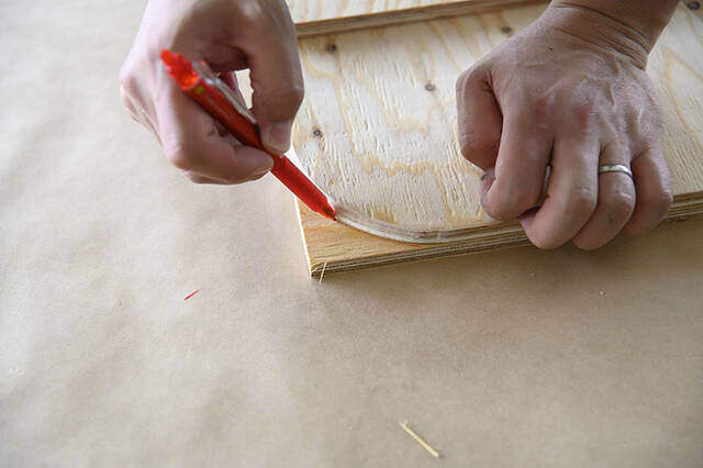 IKEAで人気の“アレ”に新提案!服・靴・バッグ全て収納可能な万能ラックをDIY