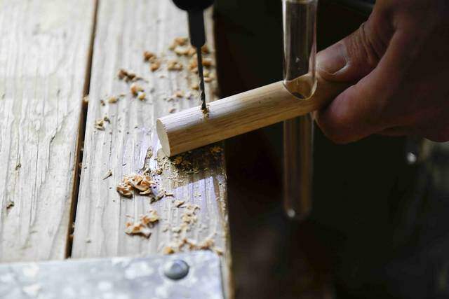 試験管×棒材で作るフラワーベース！植物で壁を飾ろう