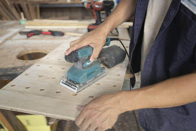 有孔ボード、作れるって知ってた??自分だけのペグボードをDIY!