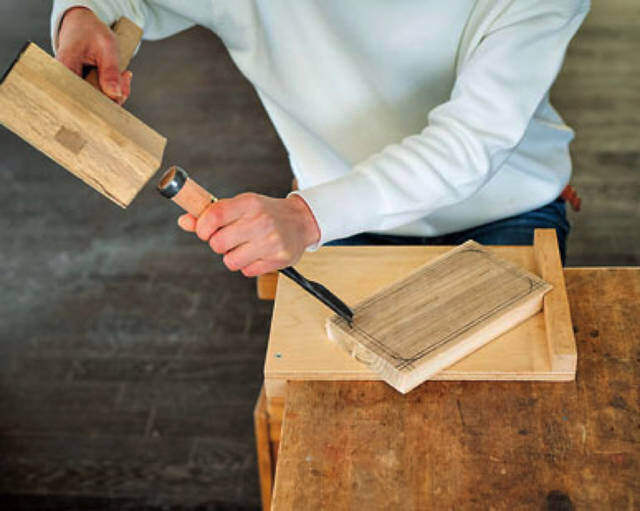 小物をポンと置けばグッと小粋に!!江戸時代から愛される木工トレイをDIY