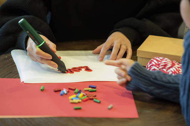 グルーペンGlueyで楽しむ!アートでポップなデコレーションアート