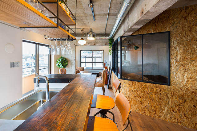 リノベーションで実現させた隠れ家バー的なお部屋