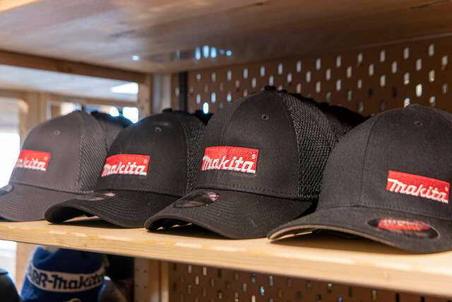 男心、ど真ん中直撃！激レア満載のギアショップへワクワク潜入