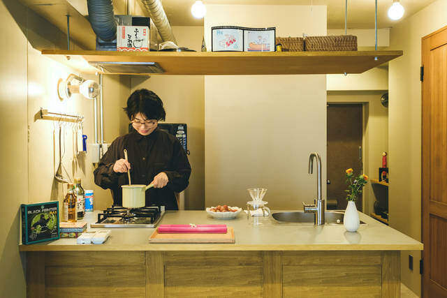 都会で楽しむオールドハワイアンな暮らし？！リノベ賃貸が叶えた癒し空間