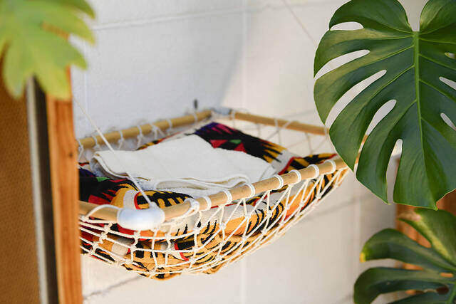 収納難民大歓喜!!コンパクト&便利な壁面収納を“アレ”で作る!