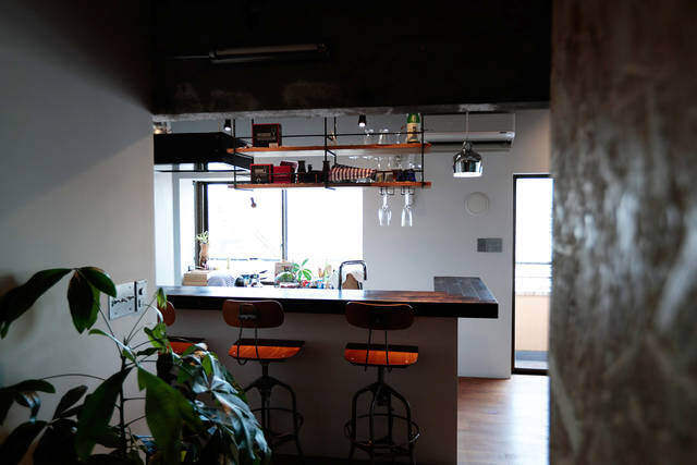 リノベーションで実現させた隠れ家バー的なお部屋