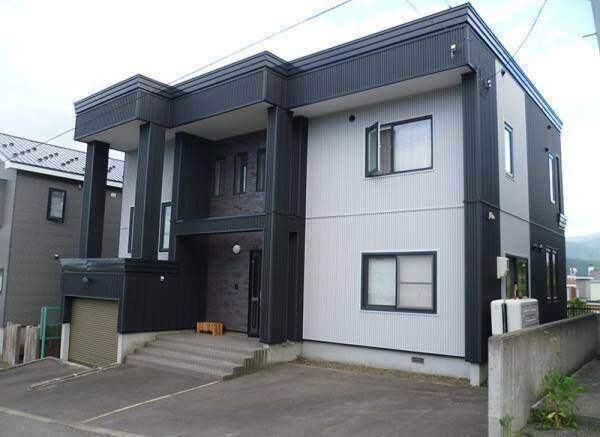 外壁をタイルにするメリットとは？オシャレな施工例や費用目安を一挙紹介