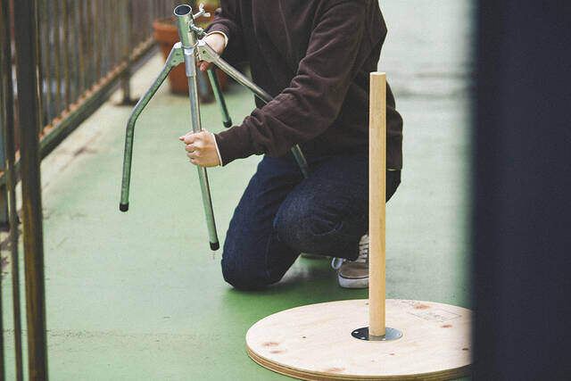 この脚、材料は