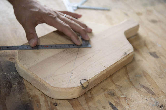 座ってよし、飾ってよし!小さなマルチプレイヤー・ミルクスツールをDIY!