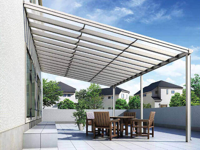 ベランダリフォームで憧れのアウトドアリビング化!費用の目安とおしゃれ事例