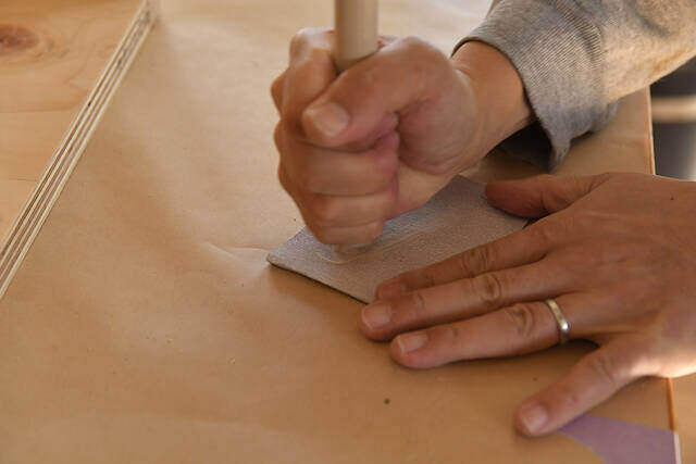 雑誌・植物これ一台！“大容量”で“飾れる”欲張りレコードラックをDIY