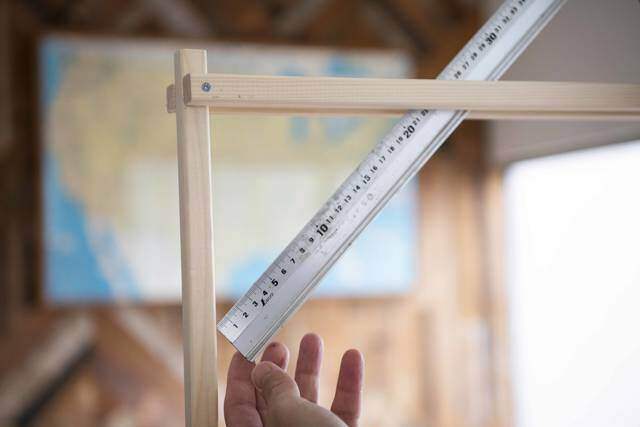 魅せて、映える、三段ラック!2つの木材でかんたんDIY!