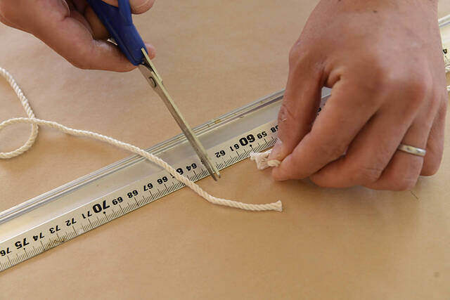 収納難民大歓喜!!コンパクト&便利な壁面収納を“アレ”で作る!