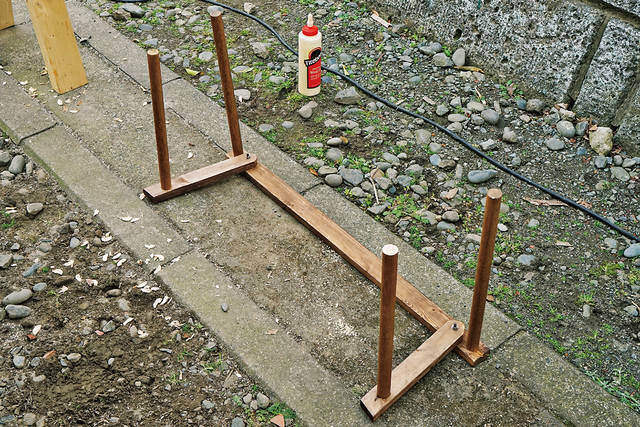 持ち運びも簡単なキャンプの味方!フォールディングテーブルをDIY!