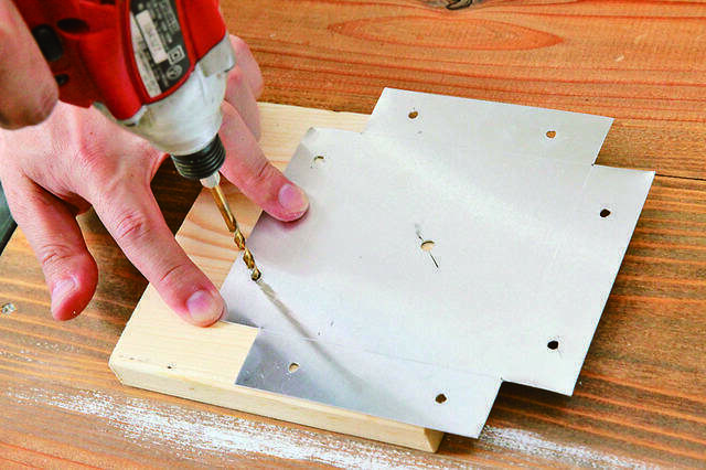 手回しで簡単焙煎！ボックス型ロースターをDIY！