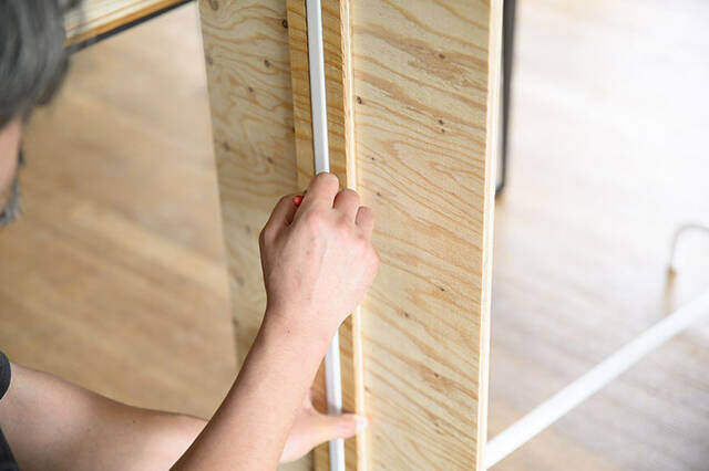 IKEAで人気の“アレ”に新提案!服・靴・バッグ全て収納可能な万能ラックをDIY