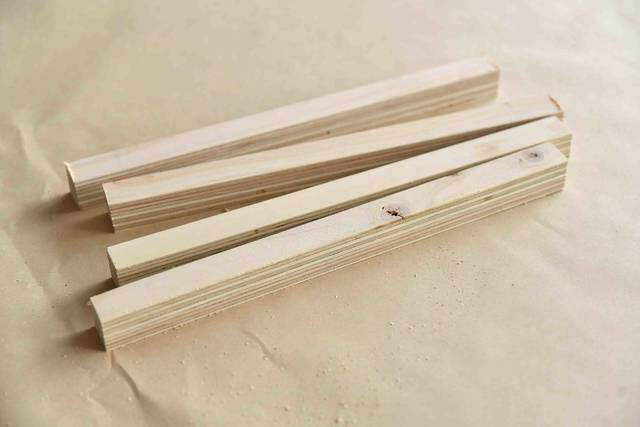 コードのゴチャつきスッキリ解決！収納上手なテレビ台をDIY！