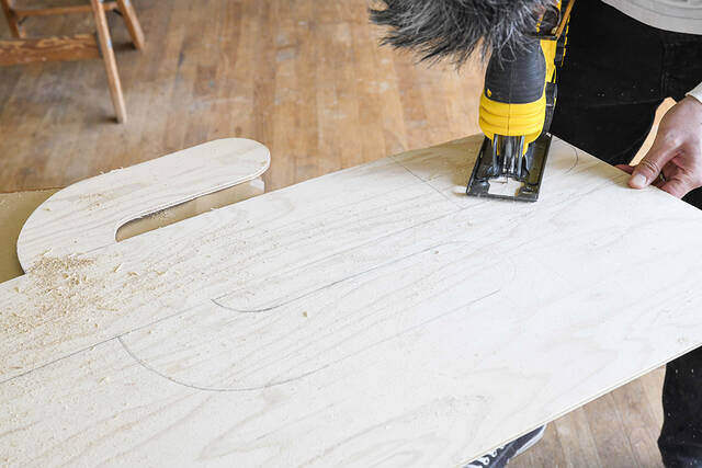 低予算でも“映える”部屋に!3000円以下で作る「#間接照明のある暮らし」