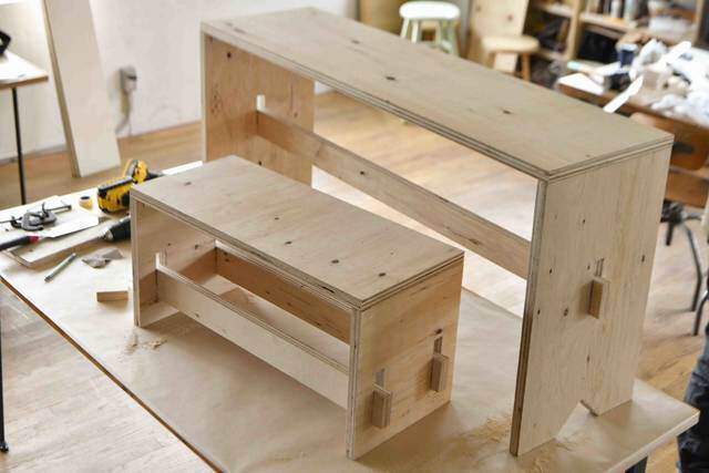 家中どこでもワークスペース！3×6合板1枚から作れる折りたたみデスク&ベンチ