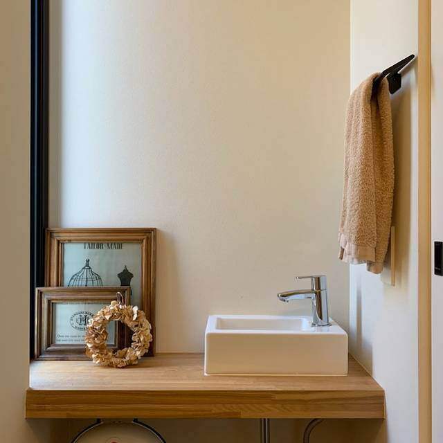 どう掃除する?珪藻土クロスの汚れや傷のお手入れ方法