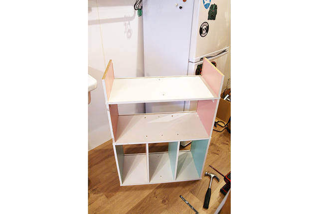 カラーボックスリメイクでキッチン台をDIY!見た目も使いやすさも◎