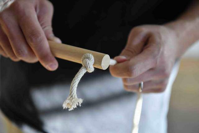 縫わずに作れるキャンバスラック 。屋内外問わず吊るして収納!