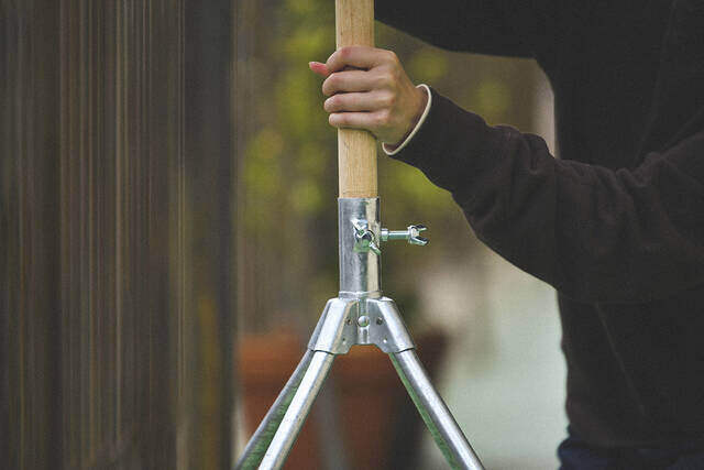 この脚、材料は