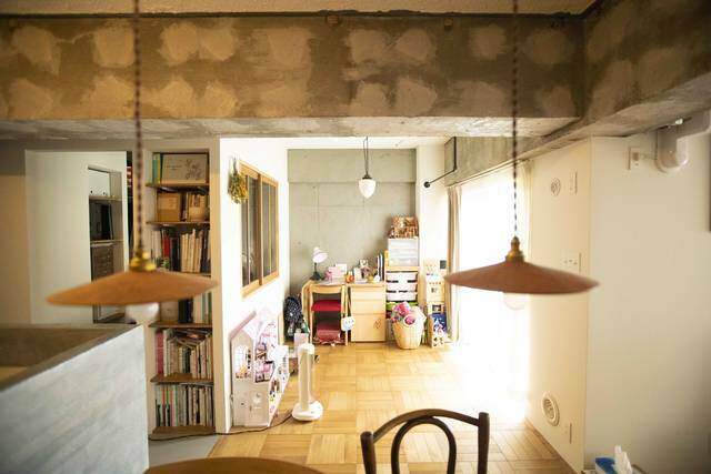 生活動線も思いのまま!コンクリート×アンティークで魅せるリノベーション。