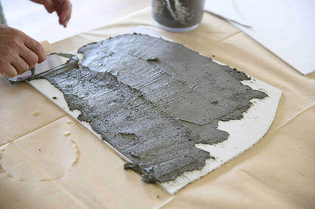 まるで廃墟土産!?古きを楽しむ本格派コンクリートエイジングDIY