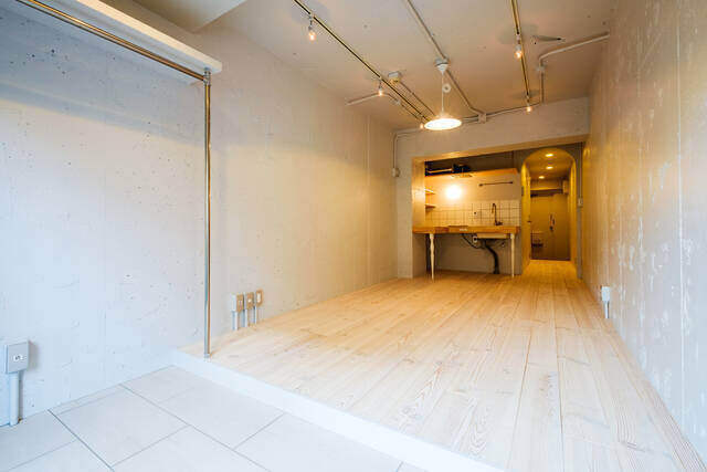 “白”と暮らす新生活!パリを彷彿させるリノベ賃貸とは?