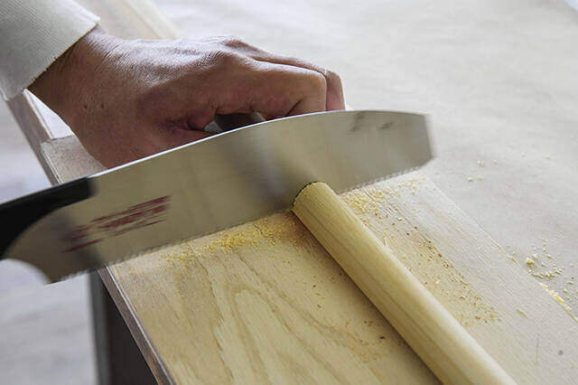 園芸コーナーにもDIYのヒントあり!“クロスクリップ”を使ったアジアンなサイドテーブル