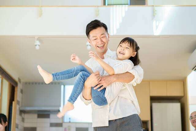吹き抜けは寒い? 寒さ対策や吹き抜けのメリットを紹介!