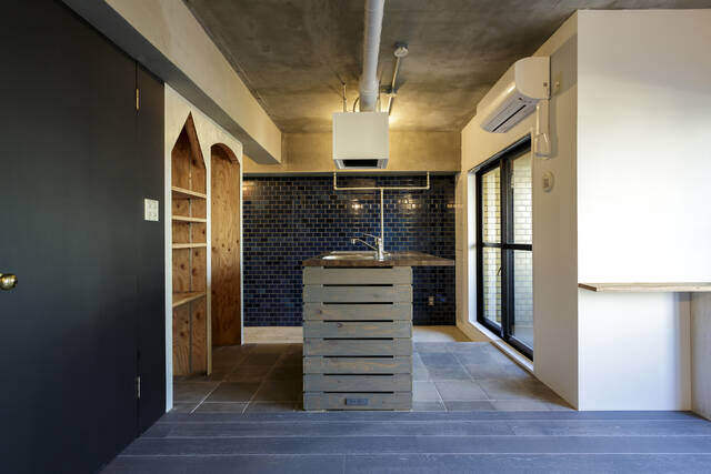 家の中に小屋！？リノベだからこそ叶うクリエイティビティ溢れる空間