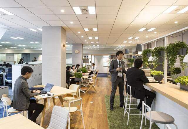 オフィスカフェとは? 設置するメリットや活用方法、導入事例を紹介!