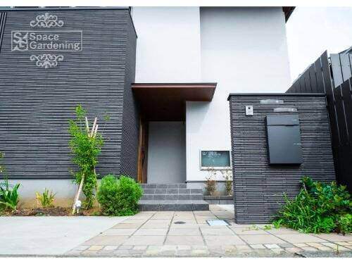 【施工例付】おしゃれな玄関アプローチはどう作る？エクステリアの基礎知識