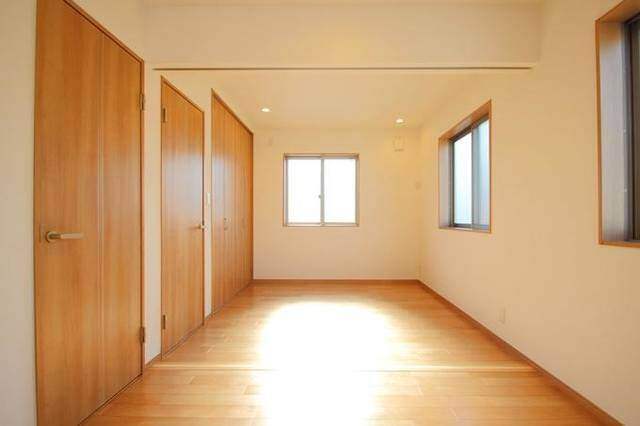 子供部屋の間仕切り壁や可動式間仕切り。必要な費用はどのくらい？