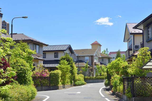 リフォーム前の近所への挨拶マナーは? 粗品の相場や例文まで解説!