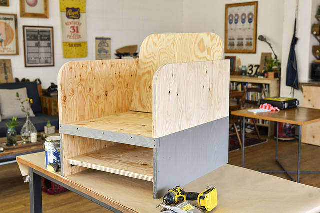 自宅にオアシスできました。究極のくつろぎ家具『一人掛けソファ』をDIY!