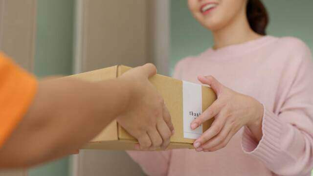 リフォーム前の近所への挨拶マナーは? 粗品の相場や例文まで解説!