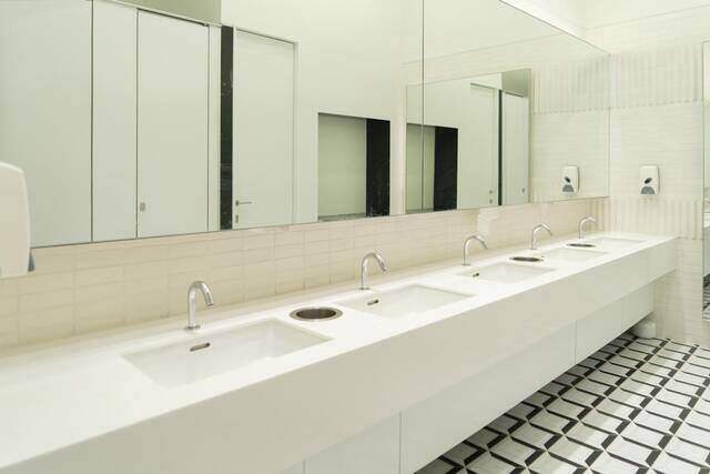 オフィスのトイレは快適さも重要! おしゃれなデザイン事例も紹介