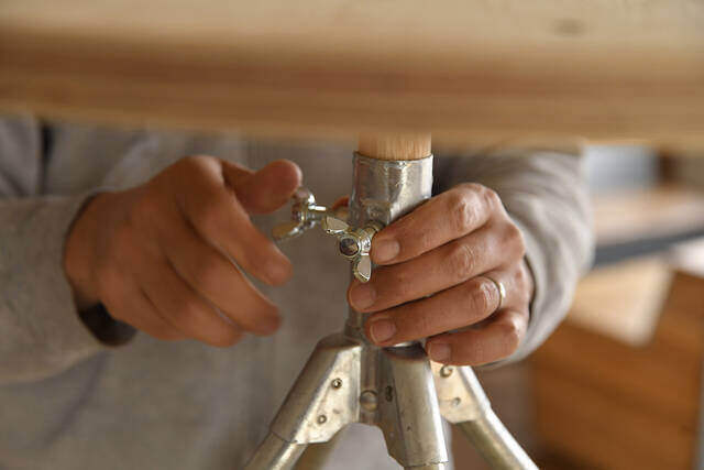 この脚、材料は