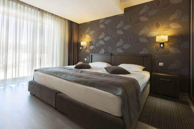 自宅をホテルのような内装に彩るポイントは? ホテルライクな部屋作りのススメ