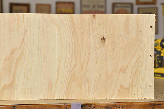 畳んで収納、開いてカフェに!収納力も抜群な移動式バタフライテーブルをDIY