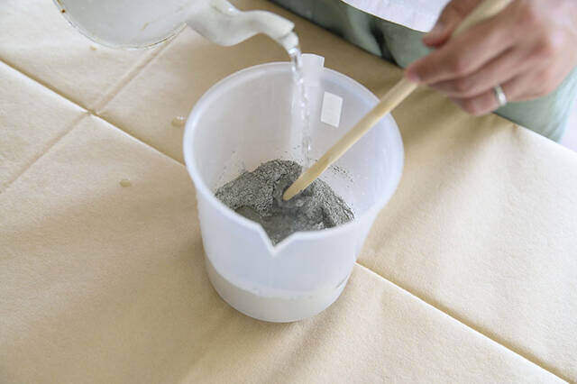 まるで廃墟土産!?古きを楽しむ本格派コンクリートエイジングDIY