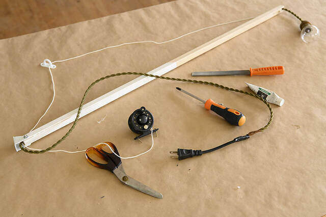 釣り用品の思わぬ活用法!?憧れの壁付けアームライトをDIY