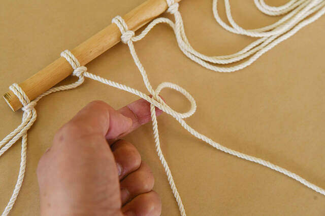 収納難民大歓喜!!コンパクト&便利な壁面収納を“アレ”で作る!