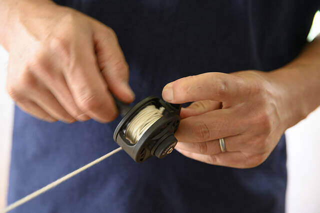 釣り用品の思わぬ活用法!?憧れの壁付けアームライトをDIY